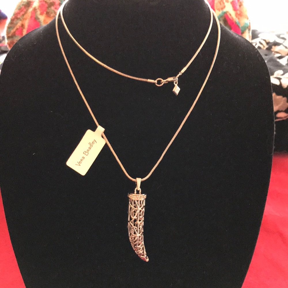 NWT! VERA BRADLEY SIGNATURE HORN NECKLACE